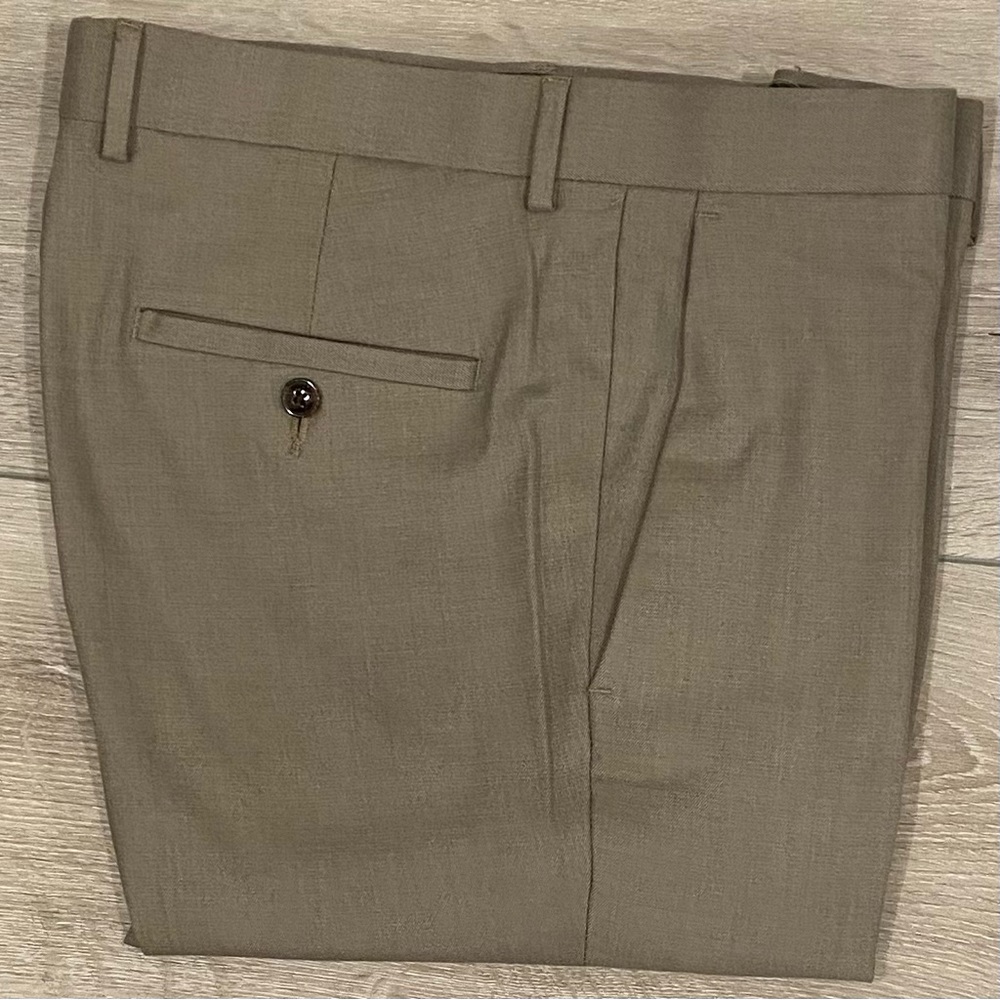 Kenneth Cole Reaction Men’s Slim Fit Flat Front Pants, Oatmeal, Size 32/30, Used